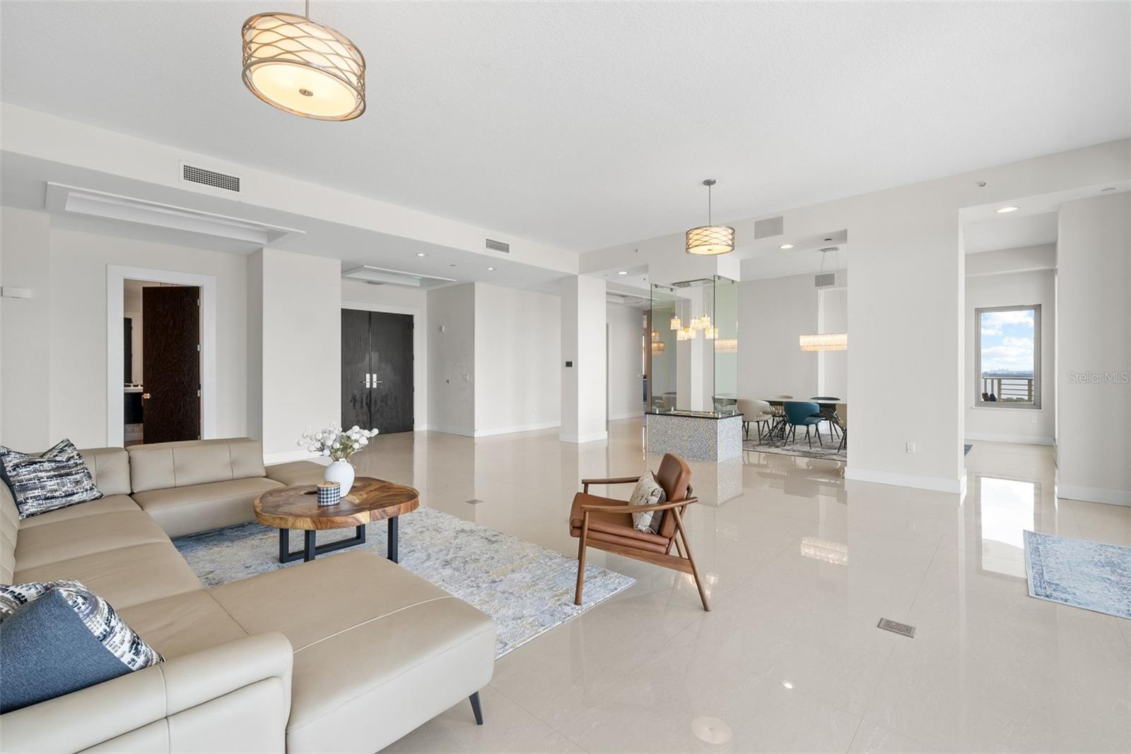 Listing photo id 1 for 449 12th Street 2801