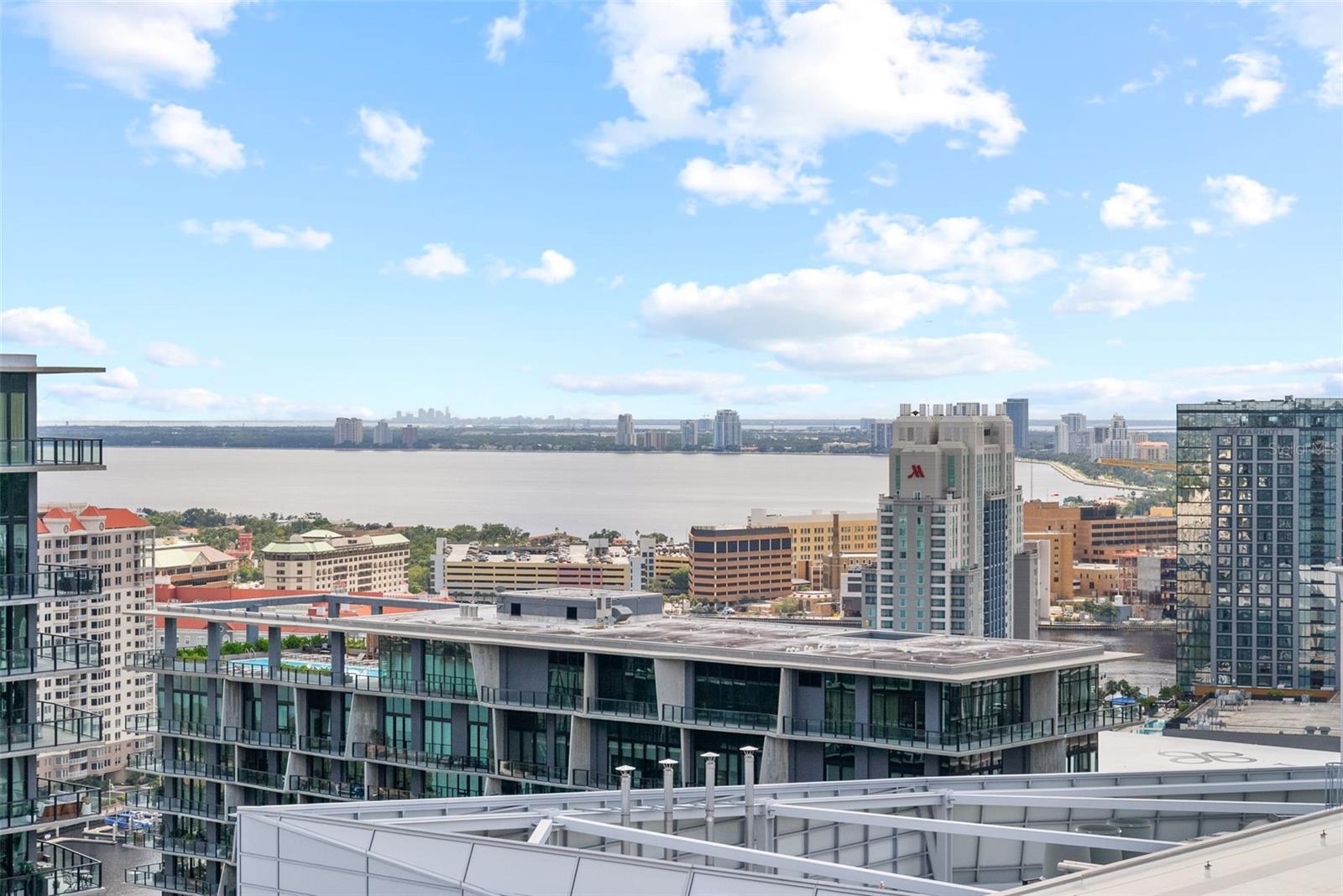 Listing photo id 38 for 449 12th Street 2801