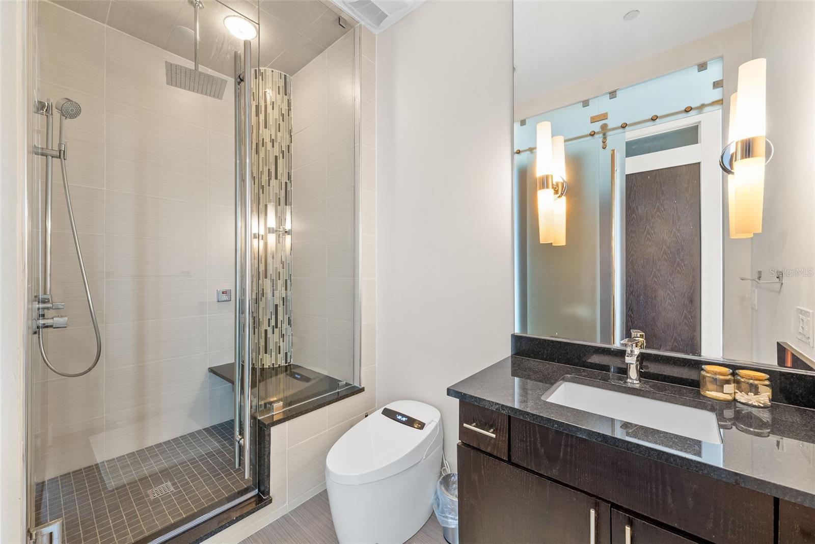 Listing photo id 70 for 449 12th Street 2801