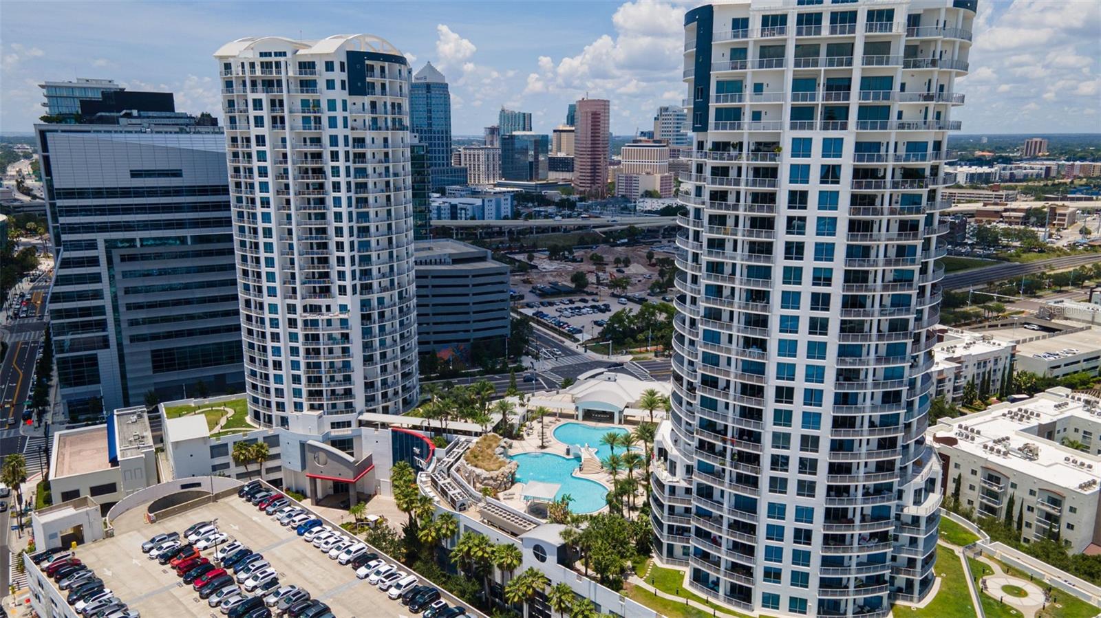 Listing photo id 73 for 449 12th Street 2801