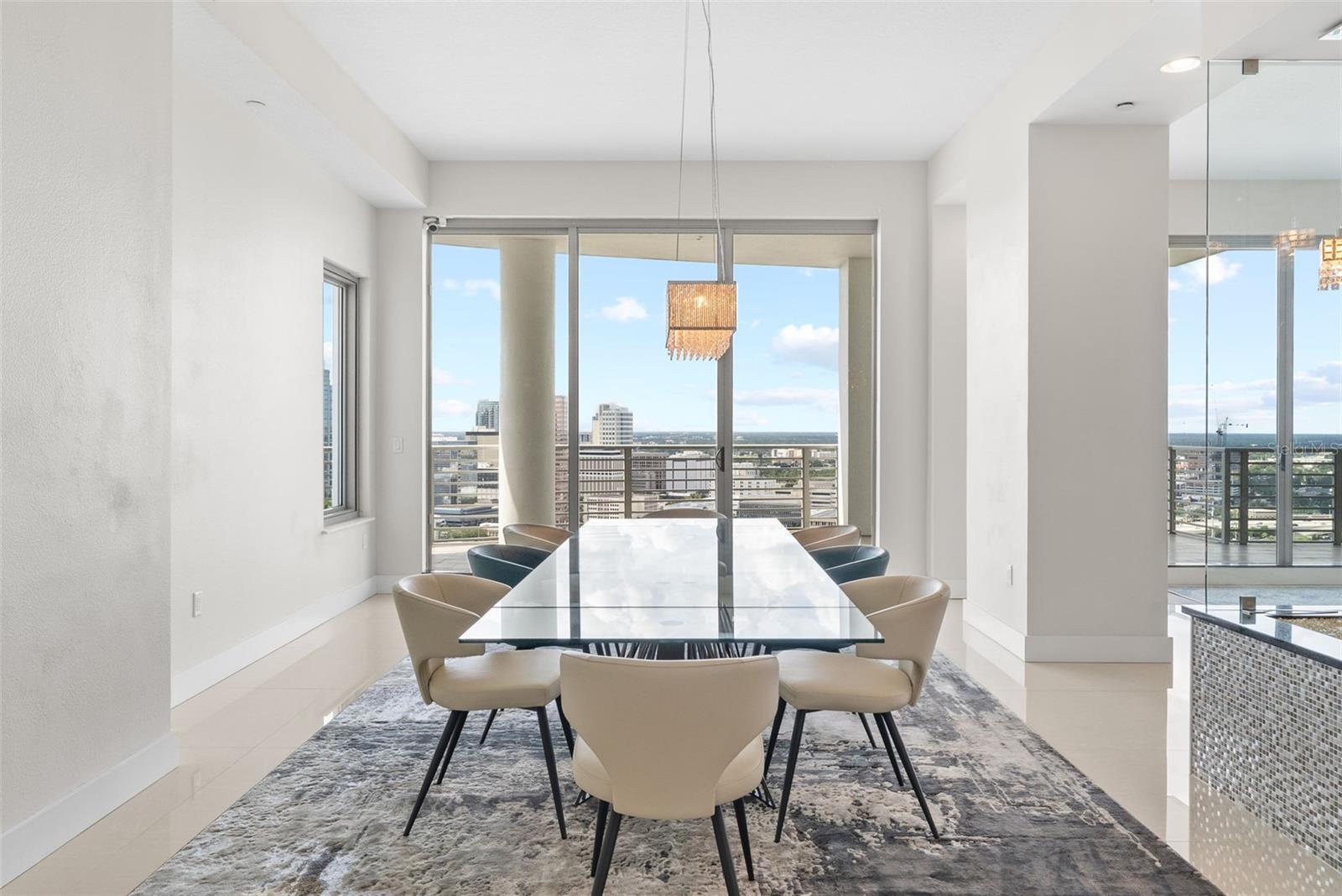 Listing photo id 84 for 449 12th Street 2801