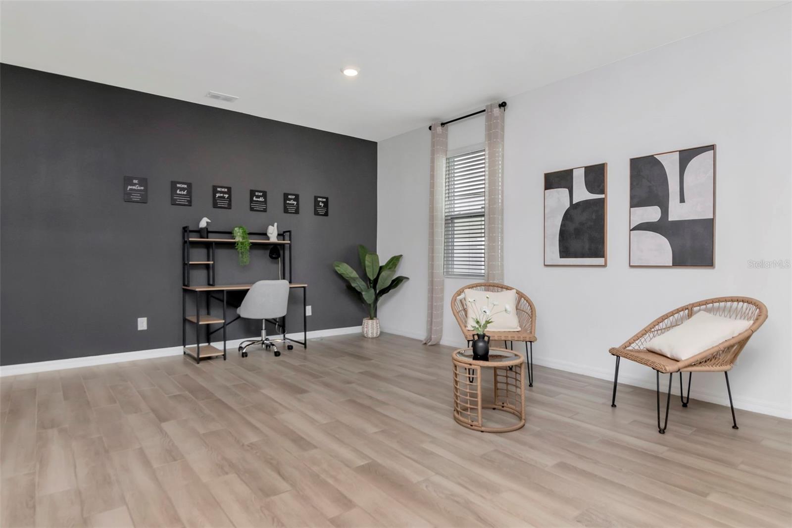 Image 11 of 50 For 2260 Derwent Drive