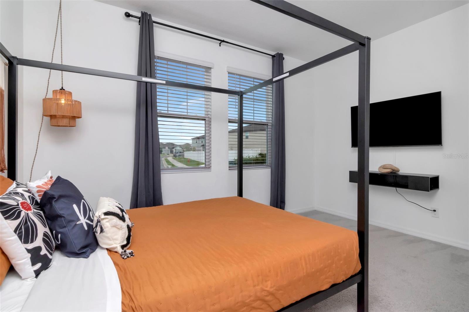 Image 13 of 50 For 2260 Derwent Drive