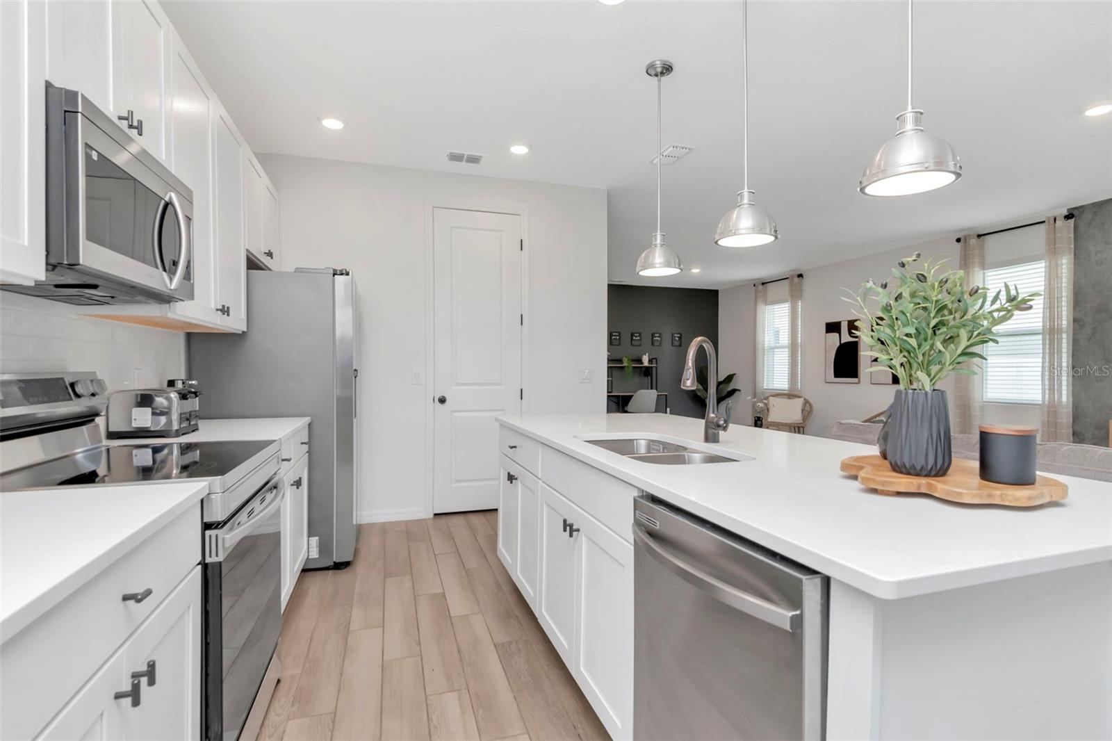 Image 25 of 50 For 2260 Derwent Drive