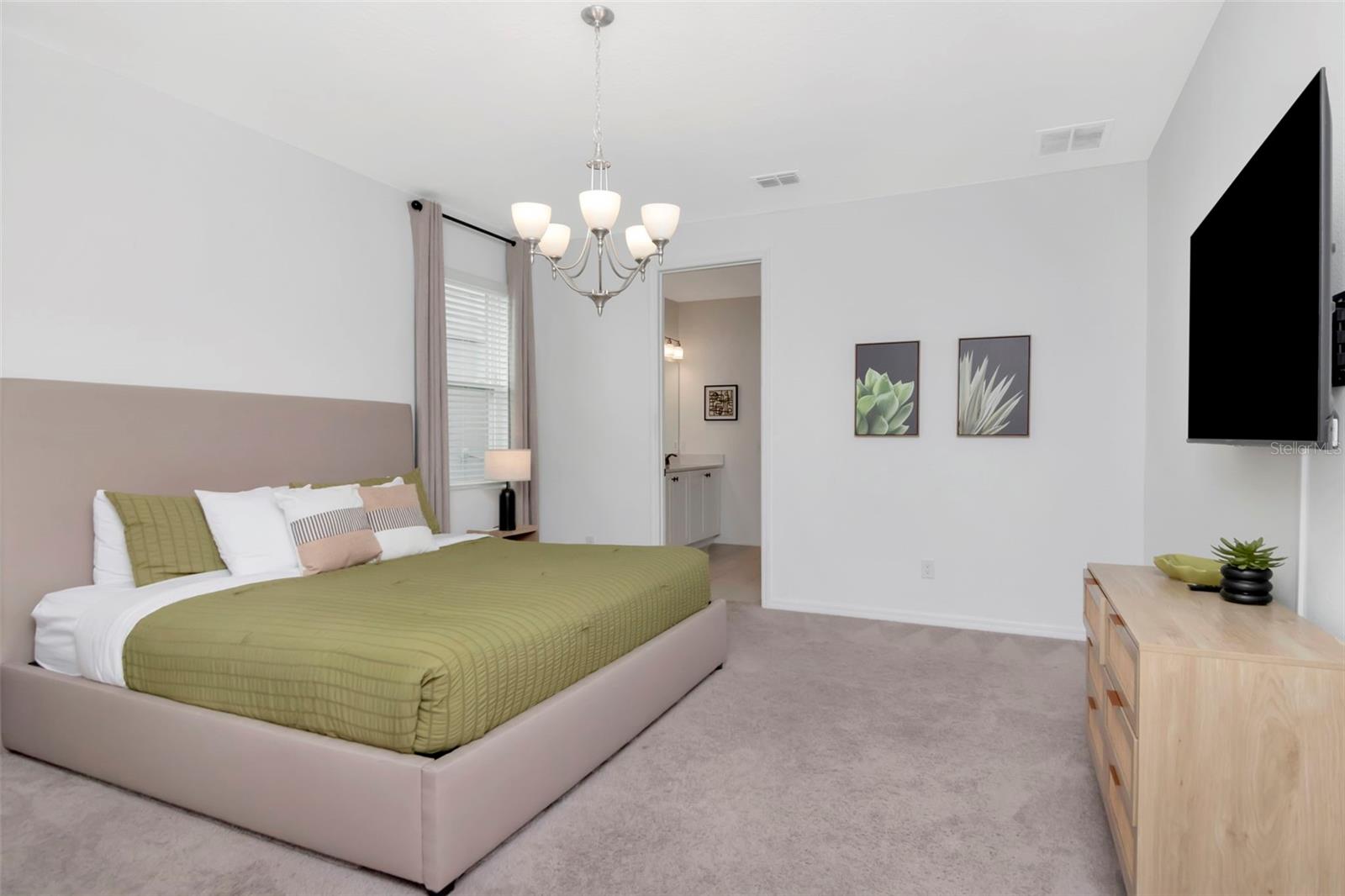 Image 32 of 50 For 2260 Derwent Drive