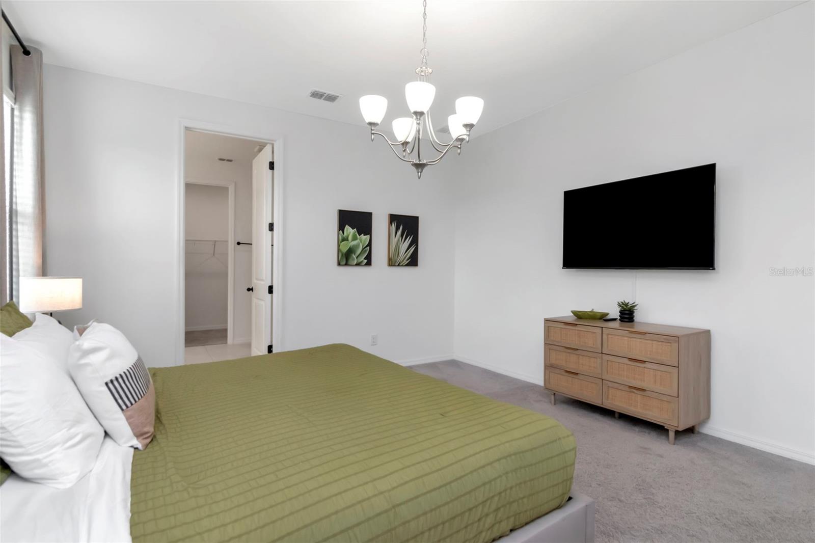 Image 33 of 50 For 2260 Derwent Drive