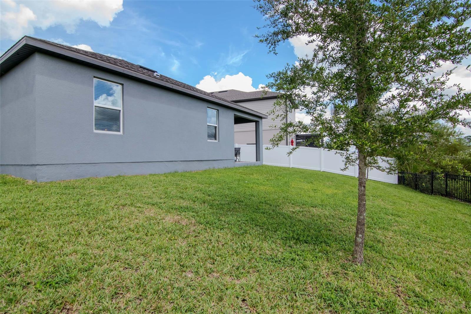 Image 42 of 50 For 2260 Derwent Drive