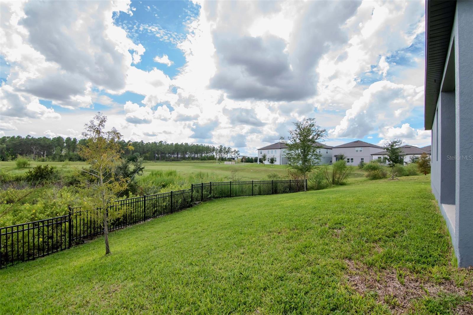 Image 48 of 50 For 2260 Derwent Drive