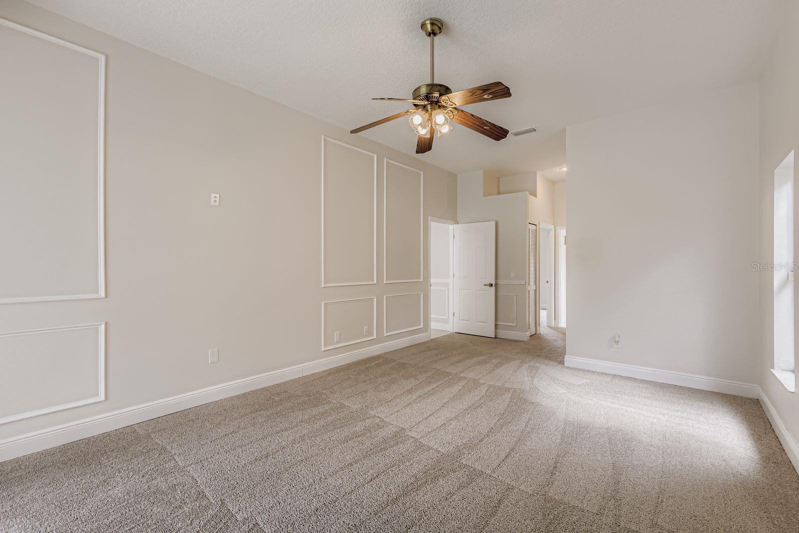 Image 15 of 28 For 14378 Stamford Circle