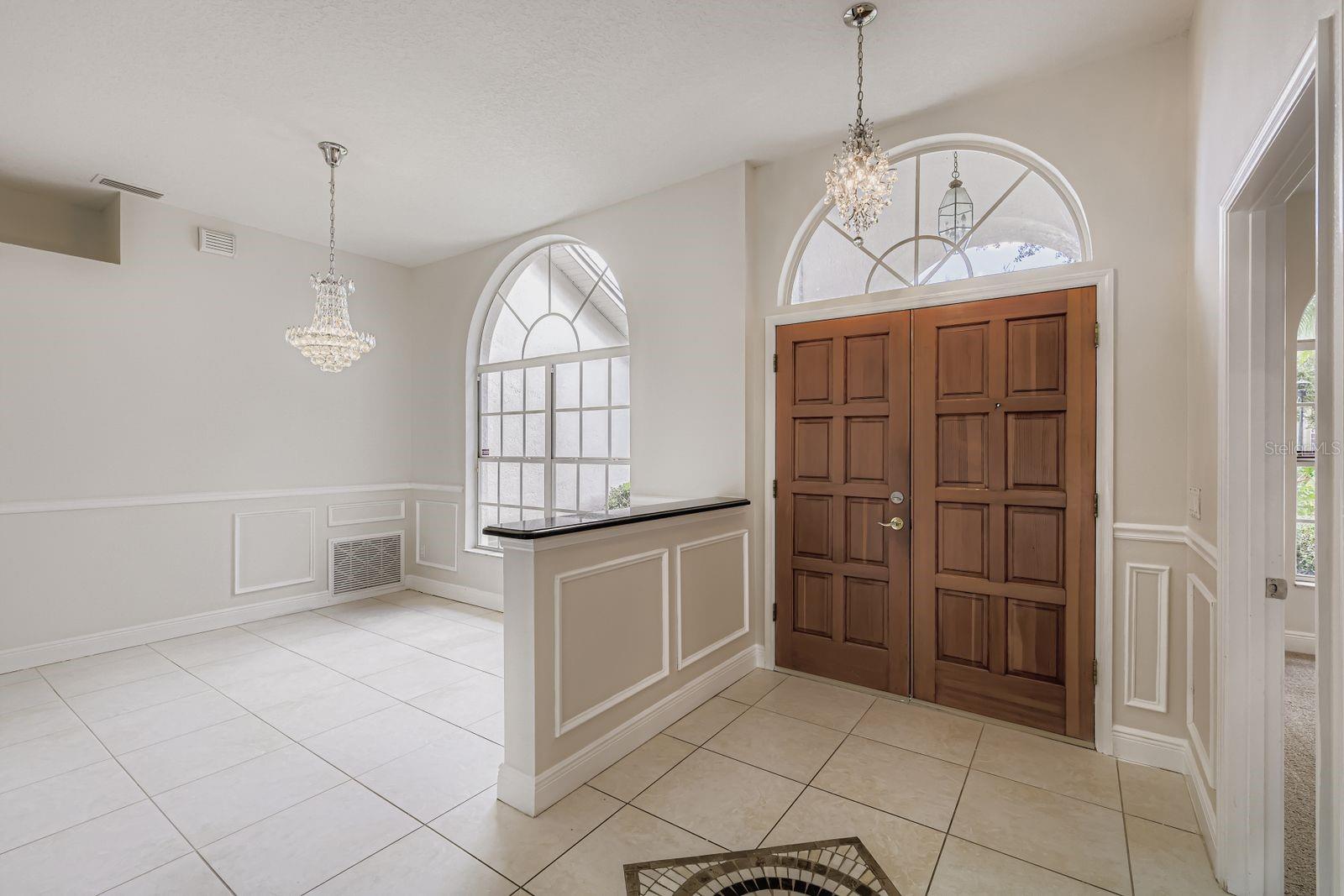 Image 5 of 28 For 14378 Stamford Circle