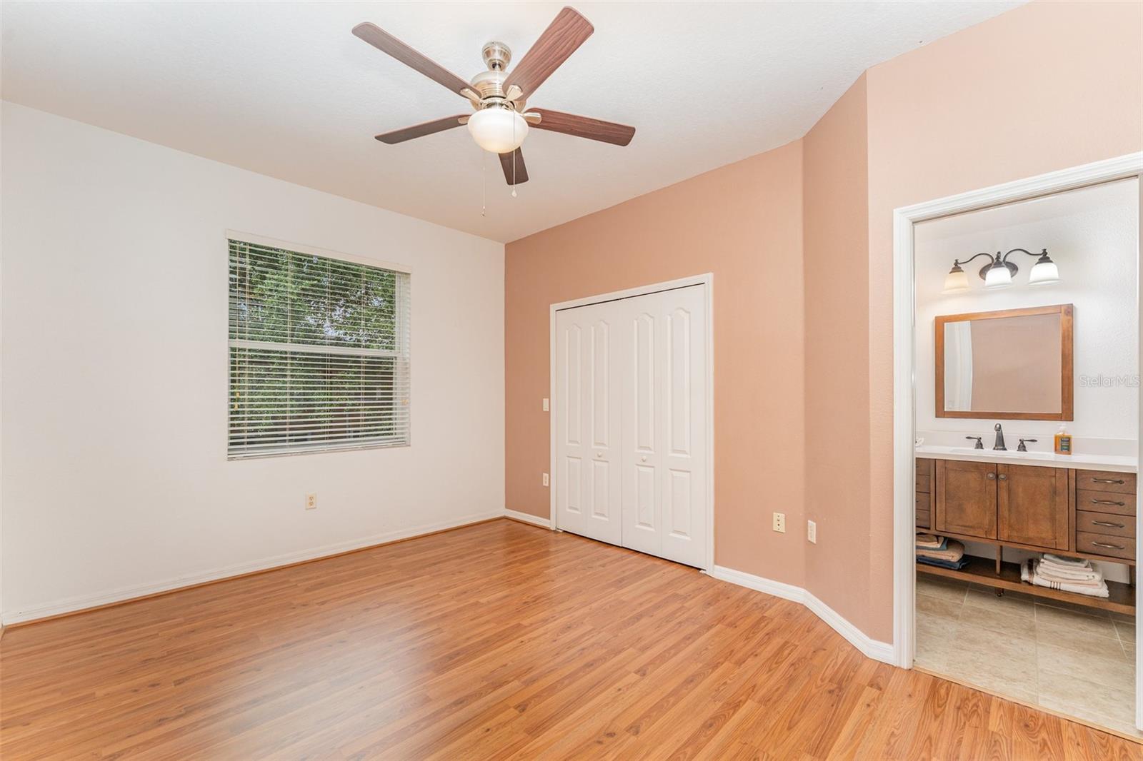 Image 10 of 14 For 807 Chelsea Drive