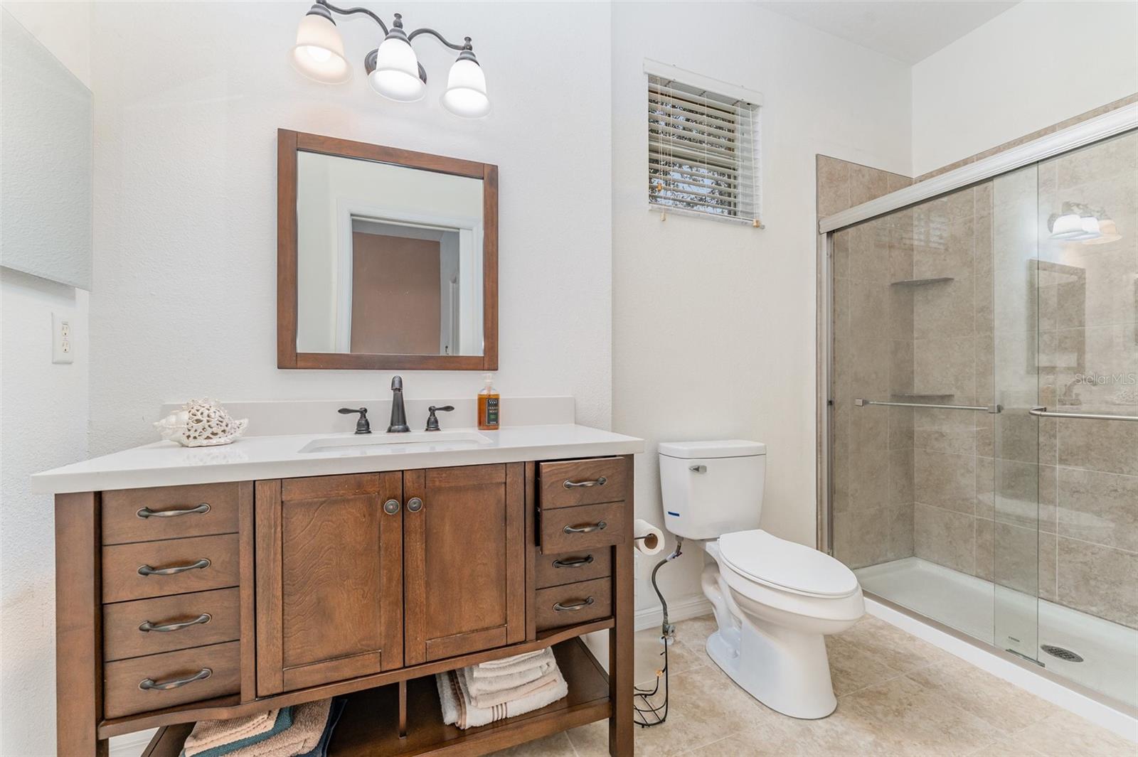 Image 13 of 14 For 807 Chelsea Drive