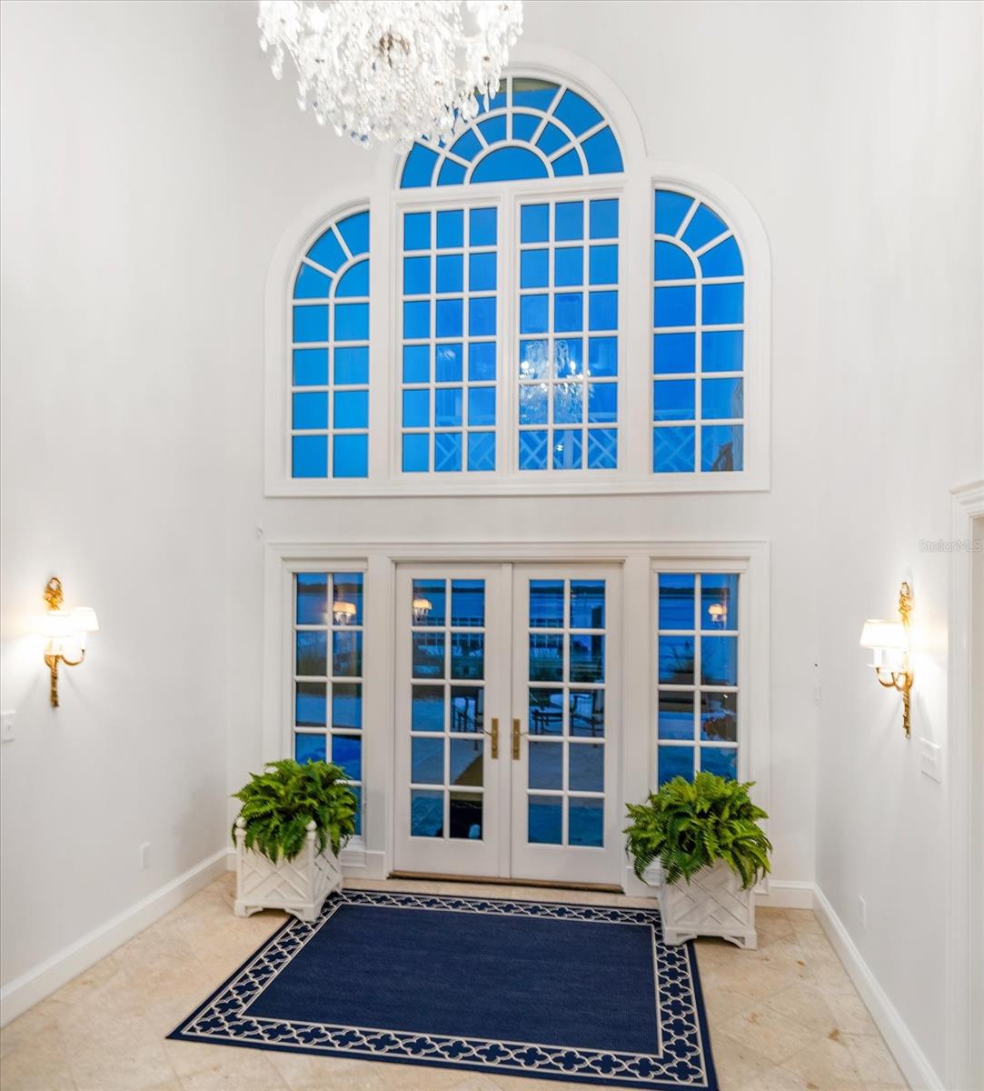 Image 41 of 87 For 1021 Bay Esplanade