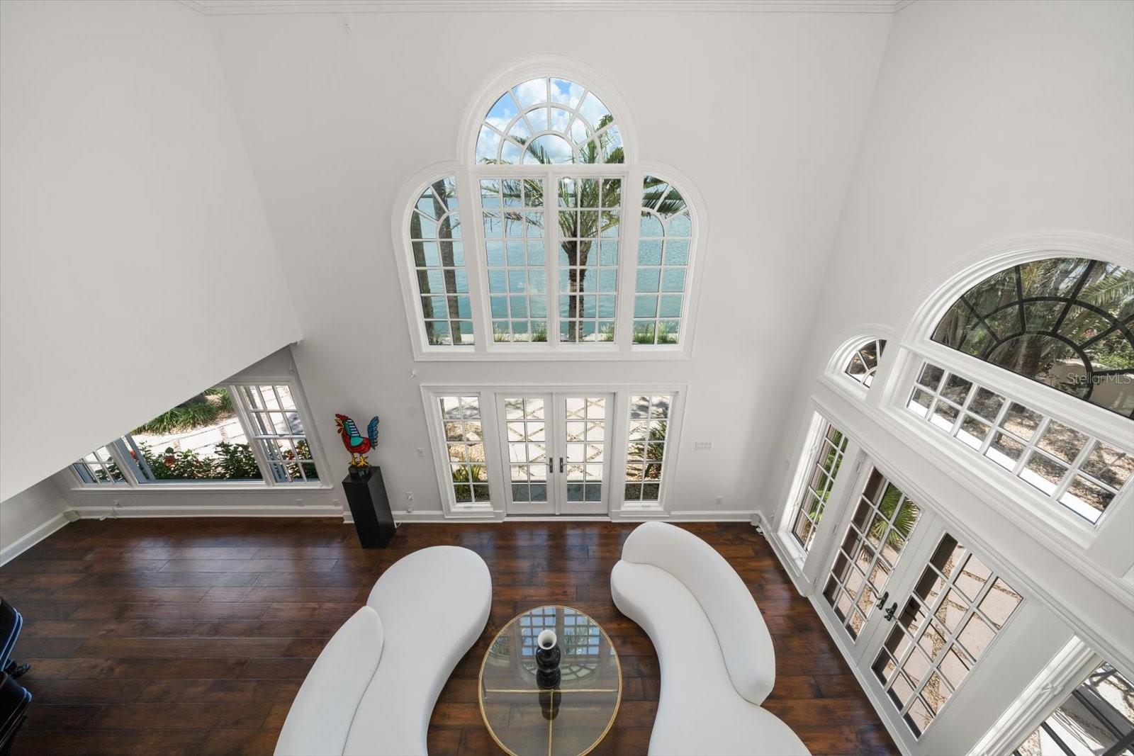 Image 56 of 87 For 1021 Bay Esplanade