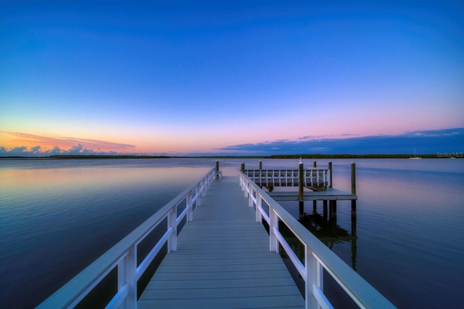 Image 61 of 87 For 1021 Bay Esplanade