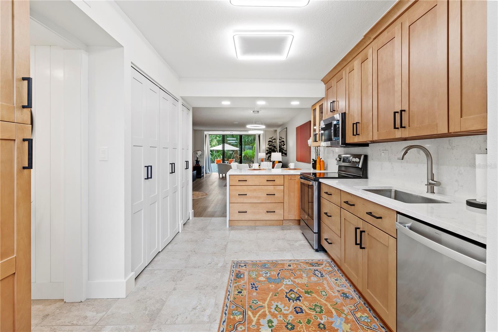 Image 13 of 81 For 806 Bayport Way 806