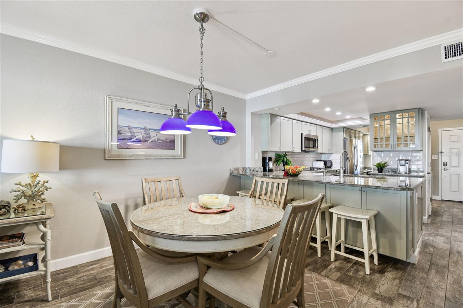 Image 16 of 81 For 7532 Bayshore Drive 402