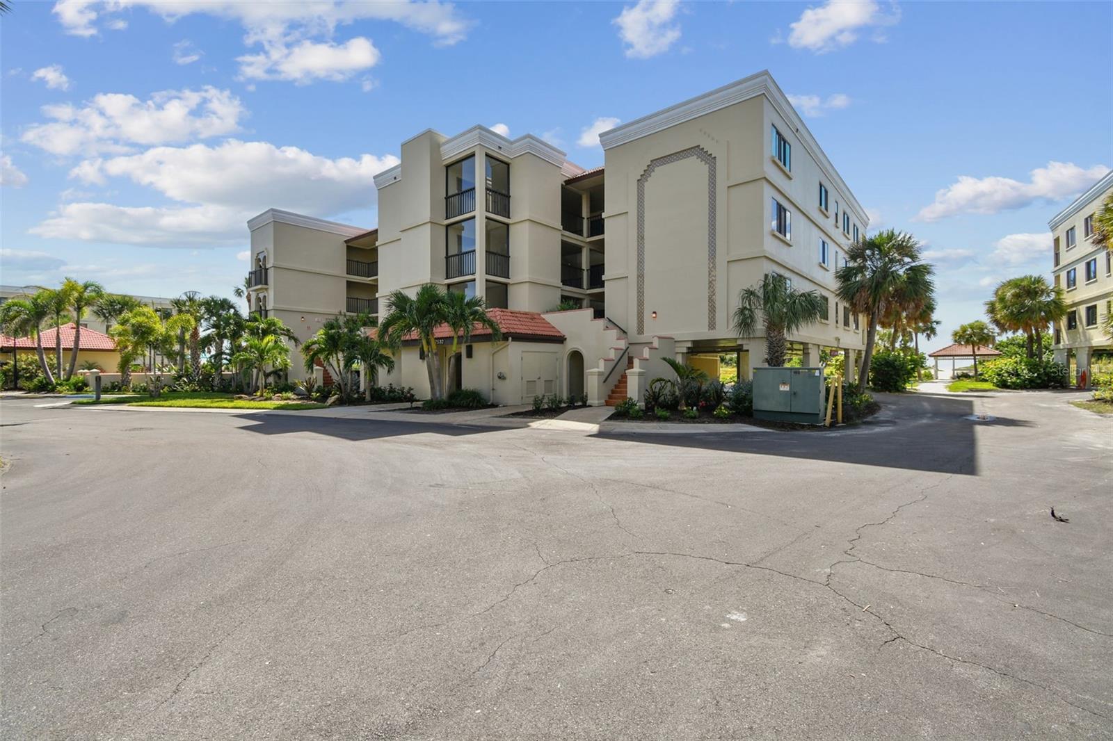 Image 2 of 81 For 7532 Bayshore Drive 402