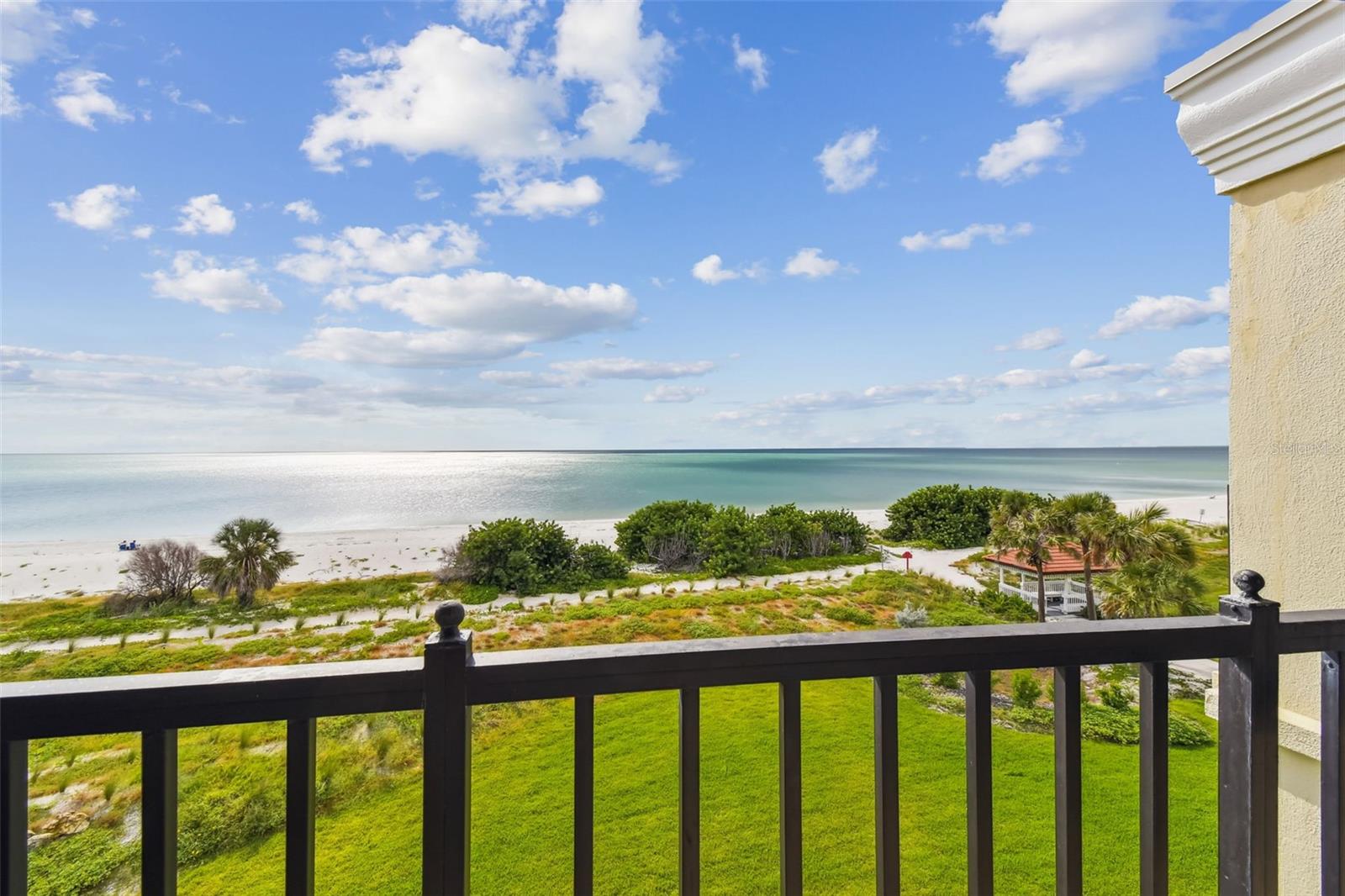 Image 25 of 81 For 7532 Bayshore Drive 402
