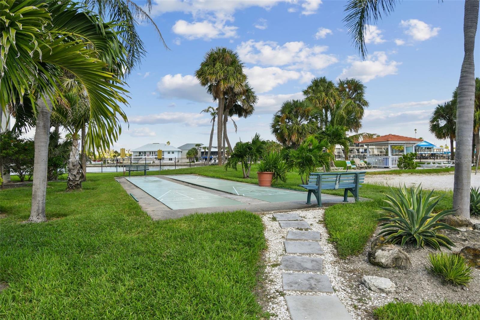 Image 56 of 81 For 7532 Bayshore Drive 402