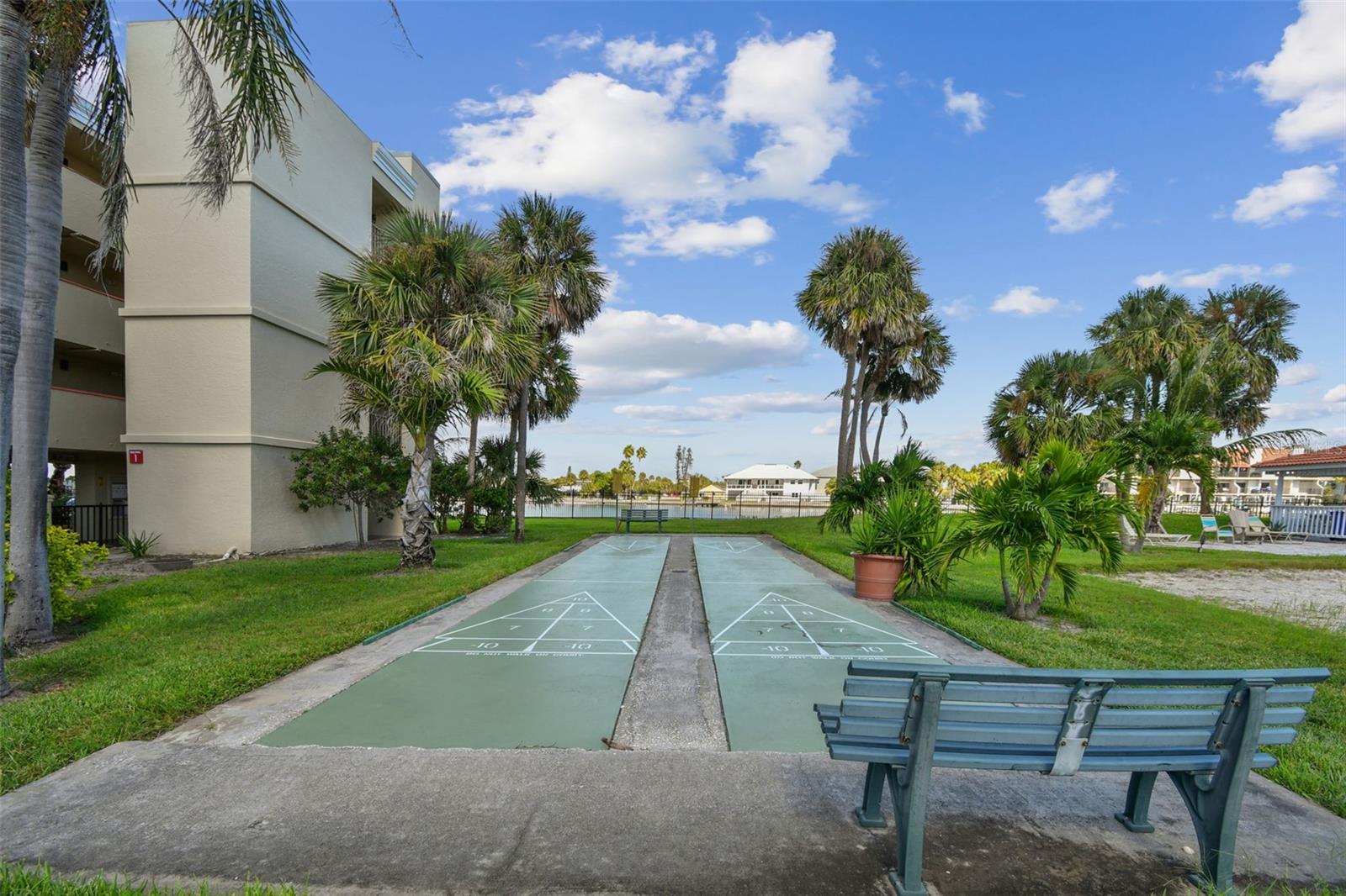 Image 57 of 81 For 7532 Bayshore Drive 402