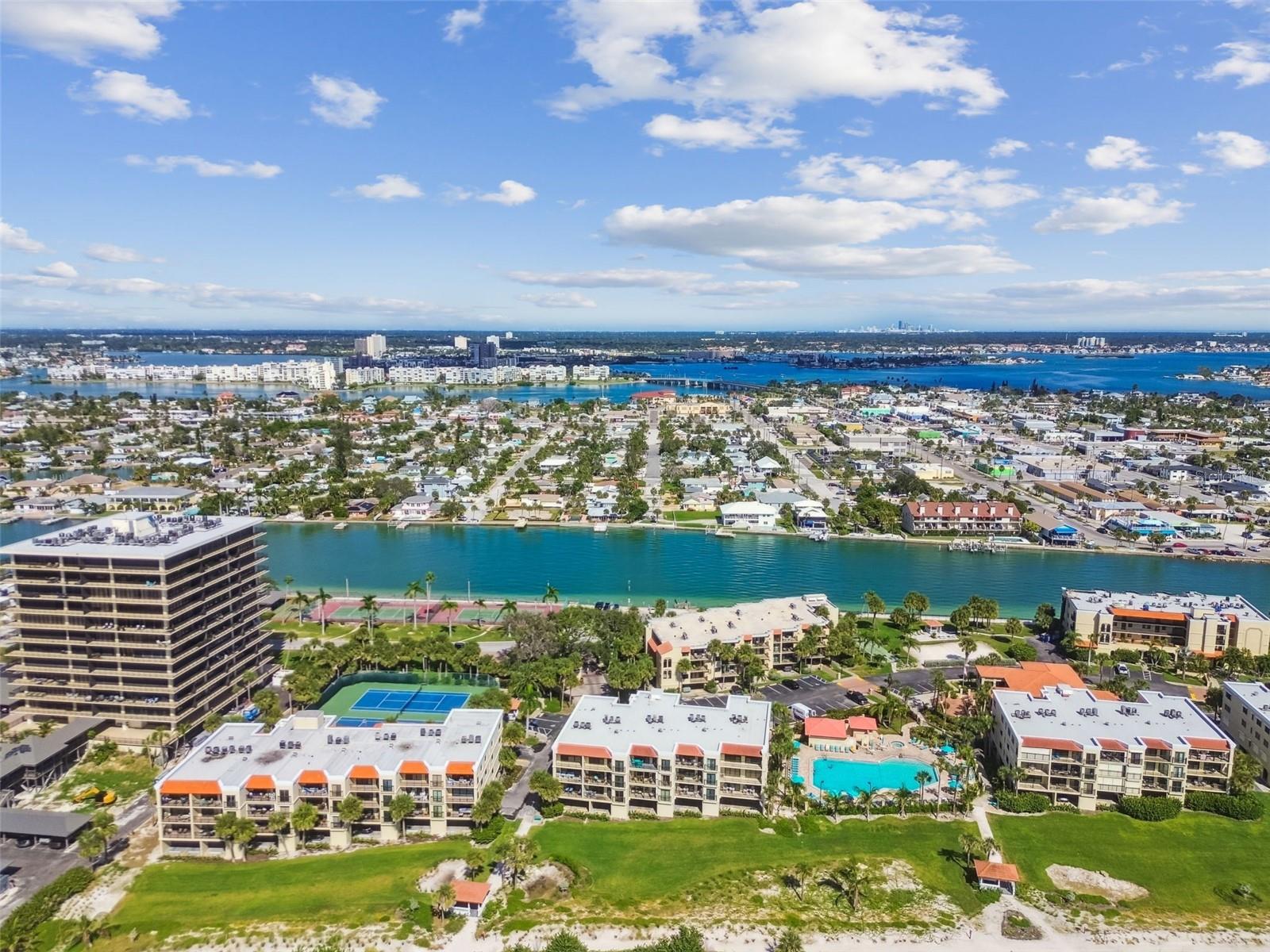 Image 67 of 81 For 7532 Bayshore Drive 402