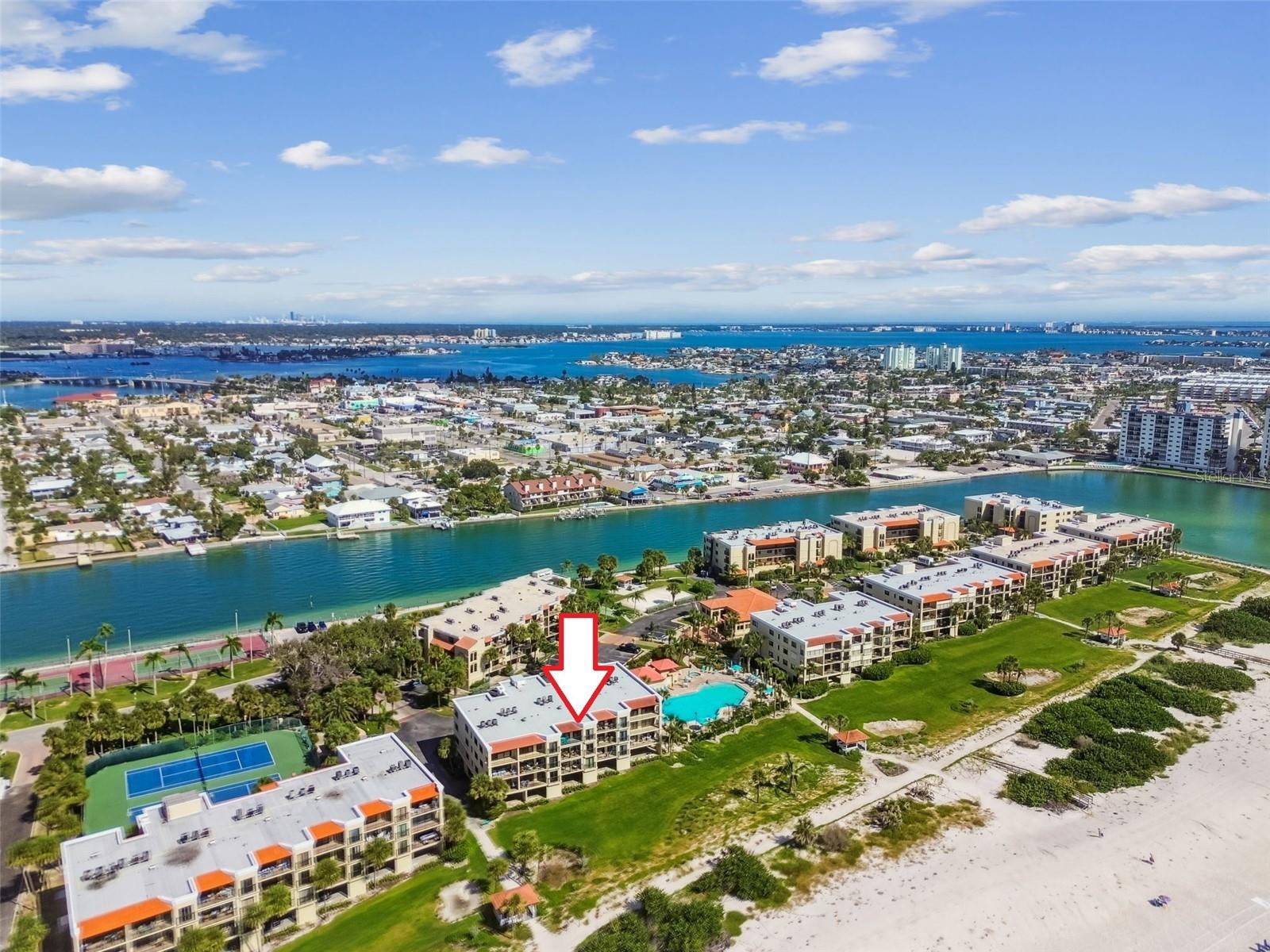 Image 68 of 81 For 7532 Bayshore Drive 402