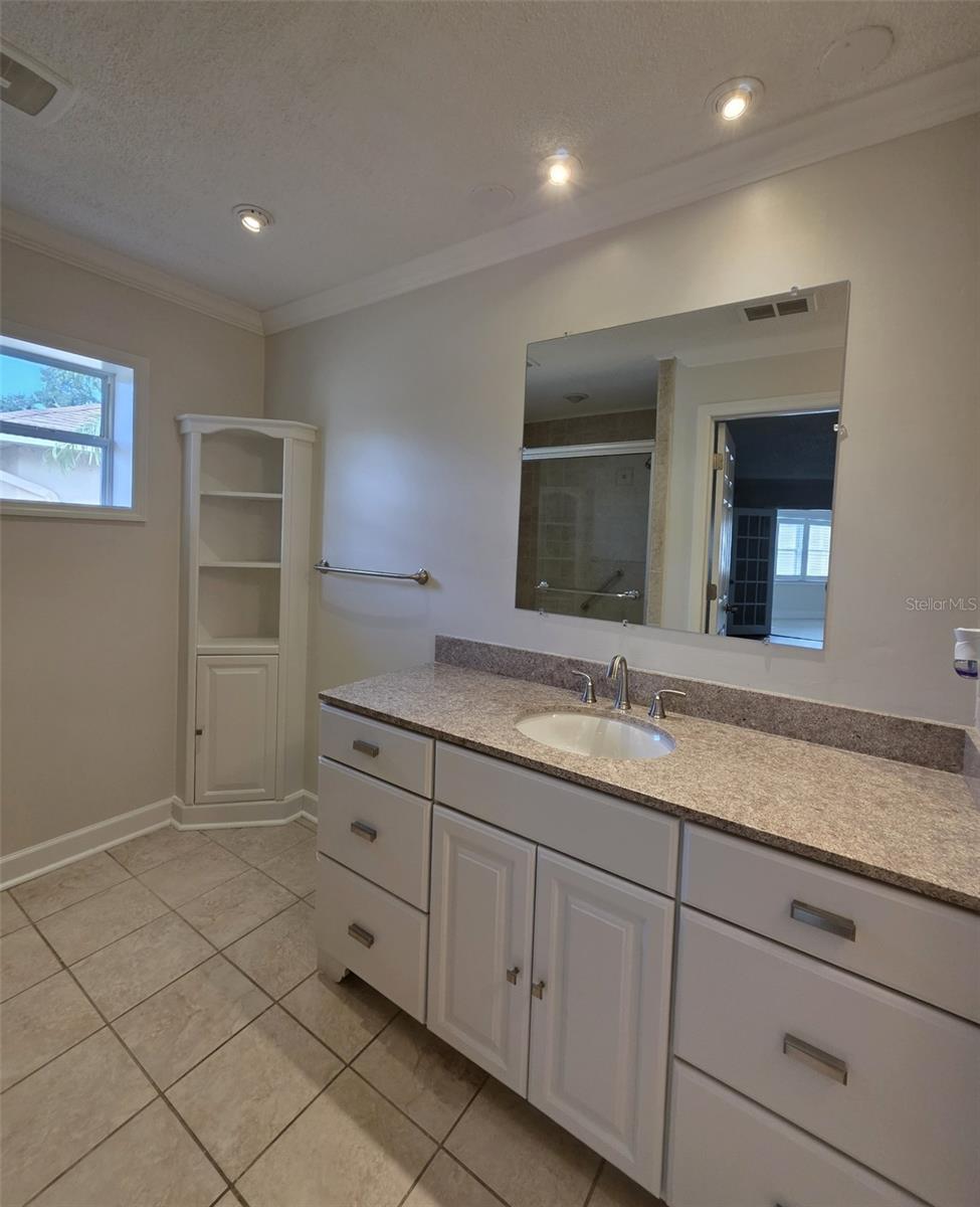 Image 19 of 41 For 2253 Heron Circle