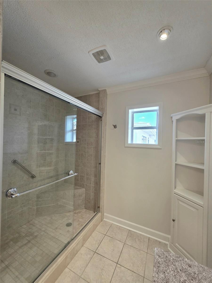 Image 20 of 41 For 2253 Heron Circle