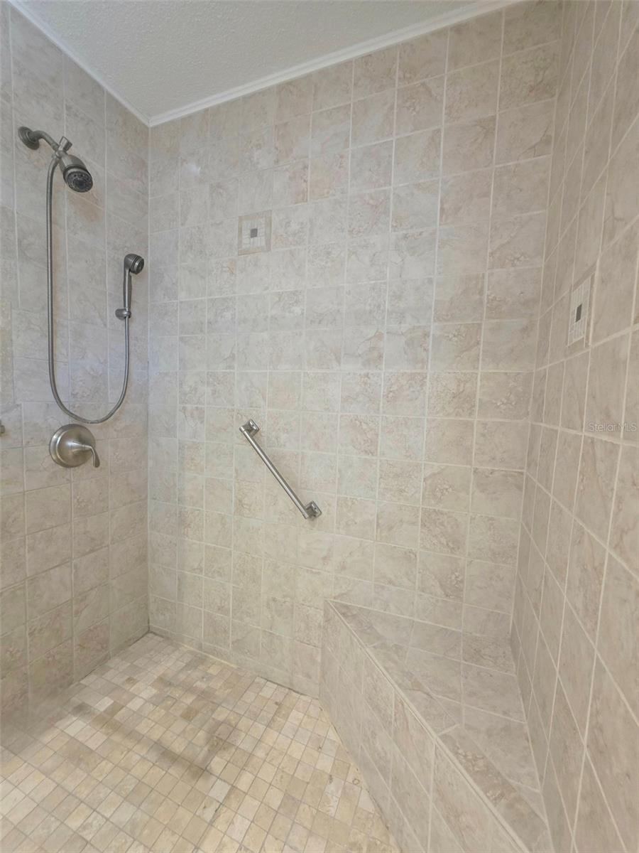 Image 21 of 41 For 2253 Heron Circle