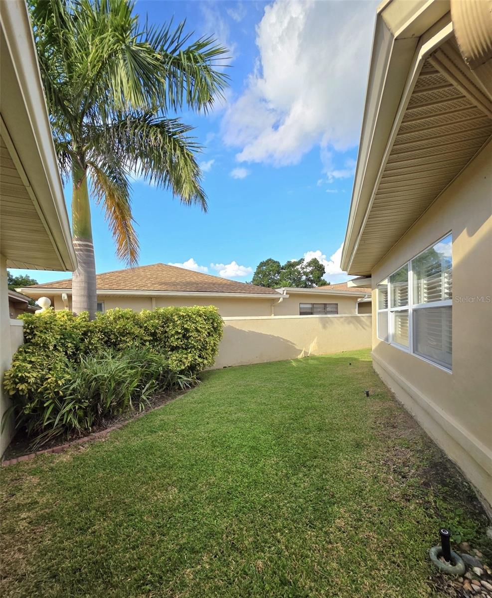 Image 30 of 41 For 2253 Heron Circle