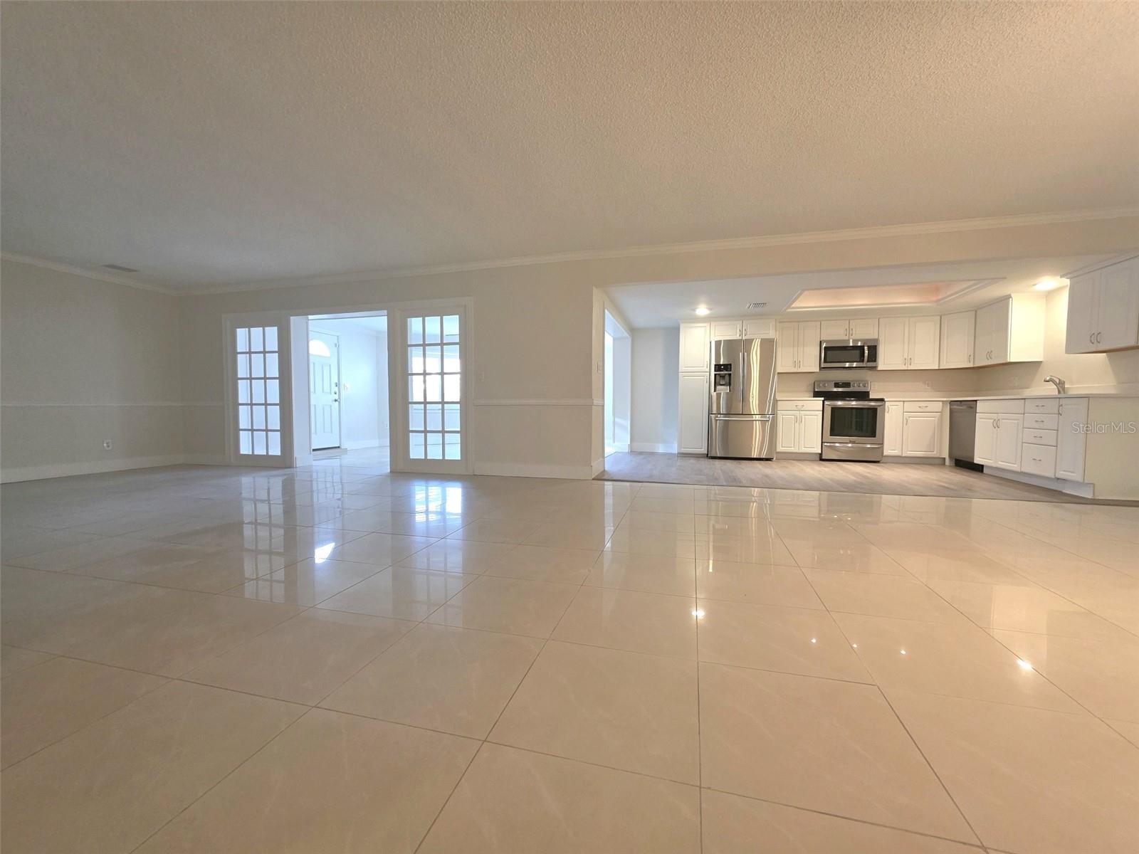Image 4 of 41 For 2253 Heron Circle