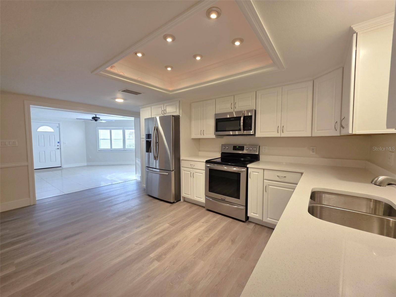 Image 5 of 41 For 2253 Heron Circle