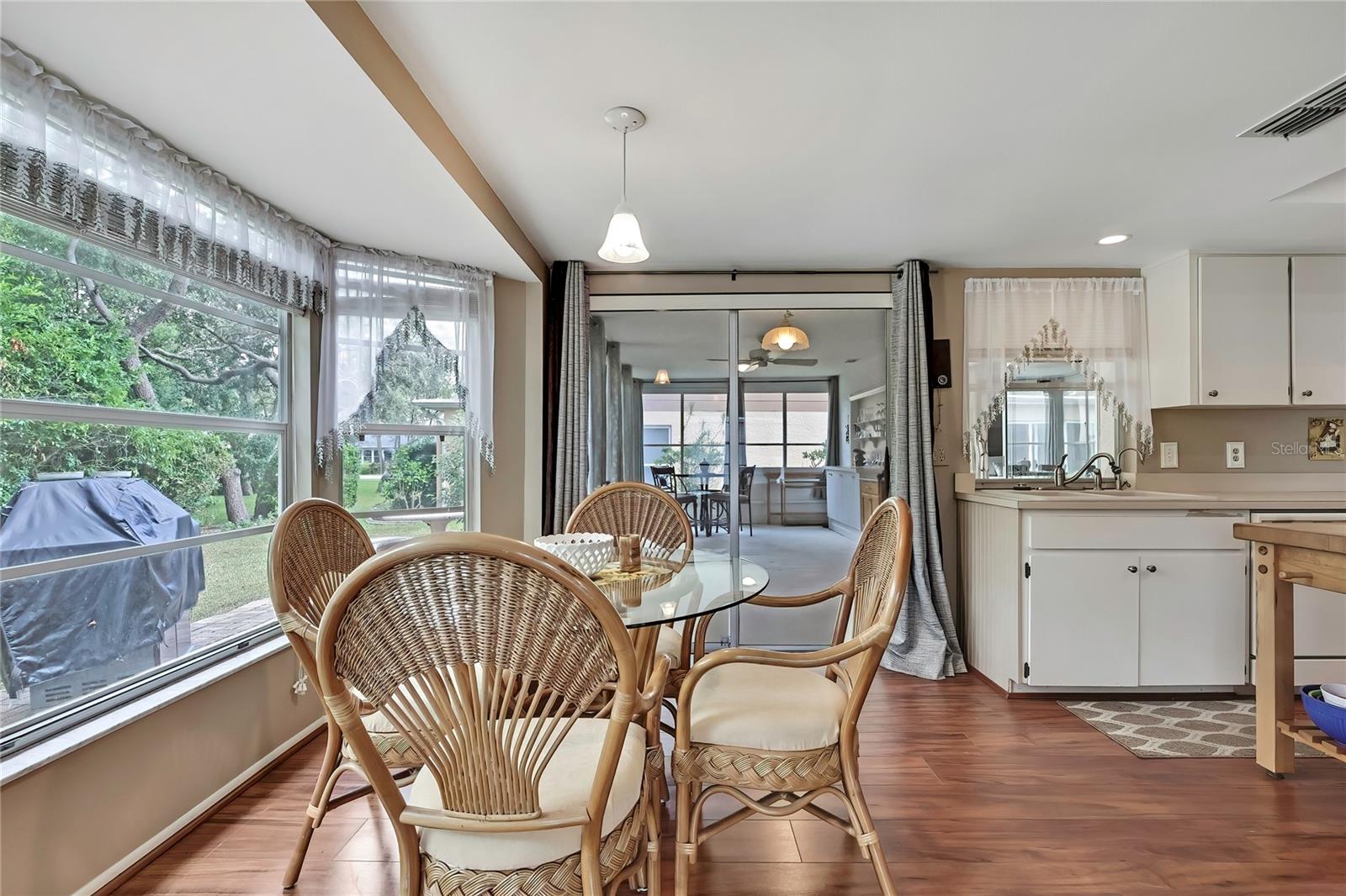 Image 13 of 72 For 6517 Ocean Pines Lane