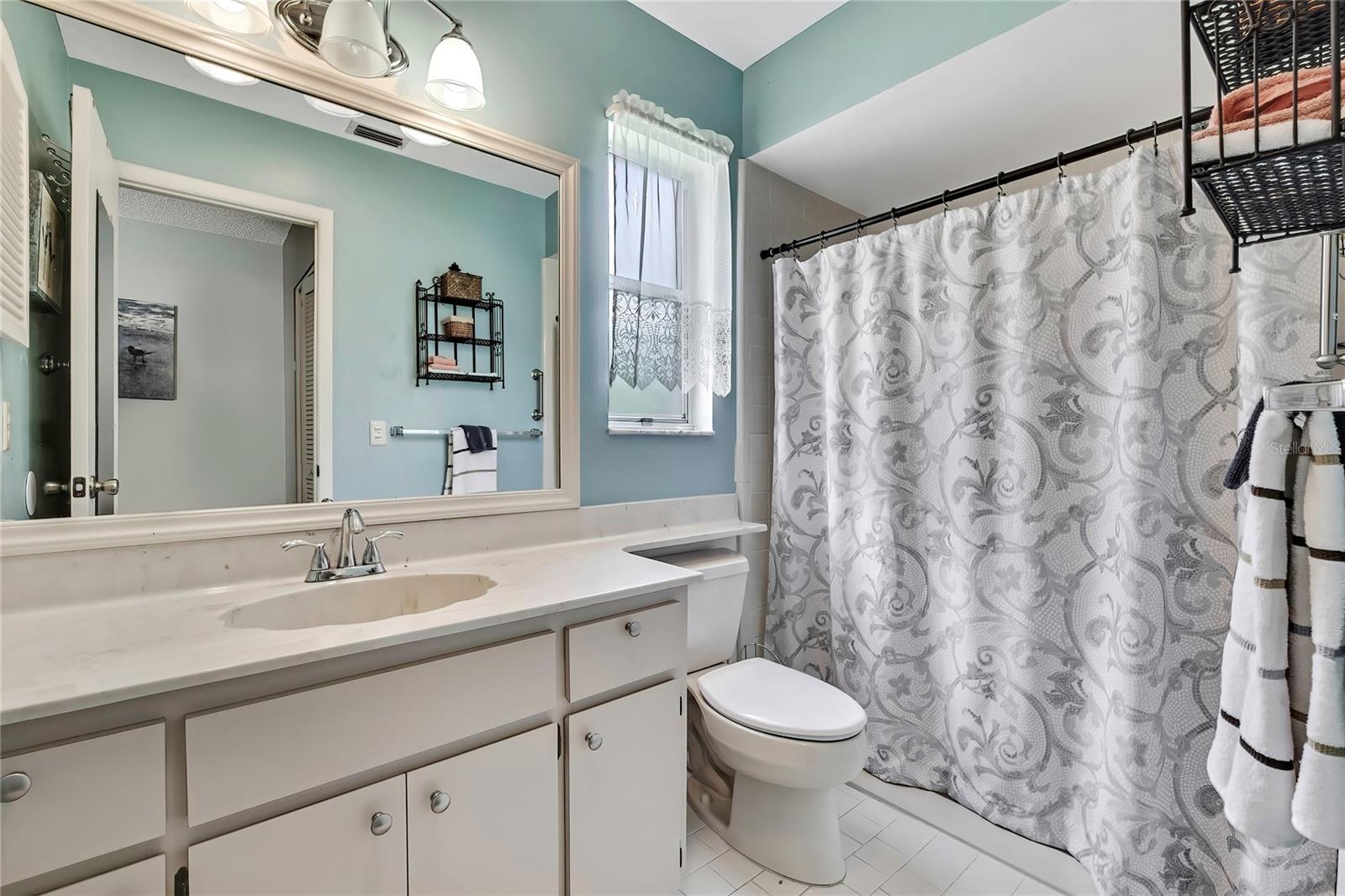 Image 21 of 72 For 6517 Ocean Pines Lane