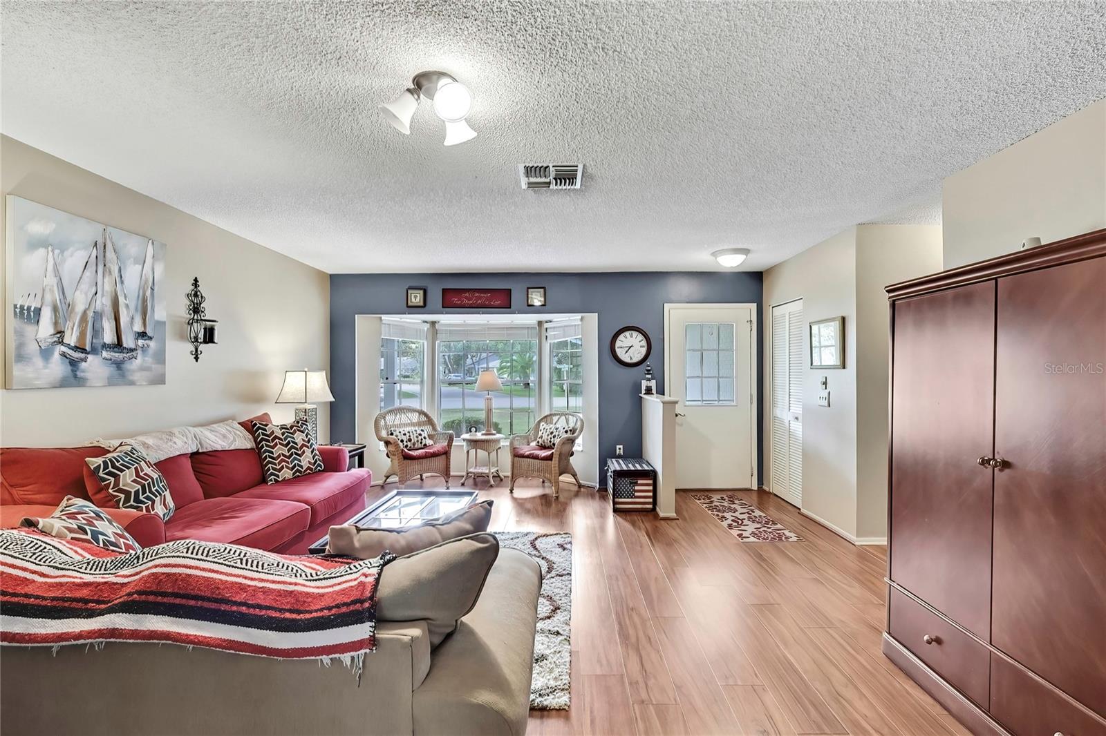 Image 5 of 72 For 6517 Ocean Pines Lane