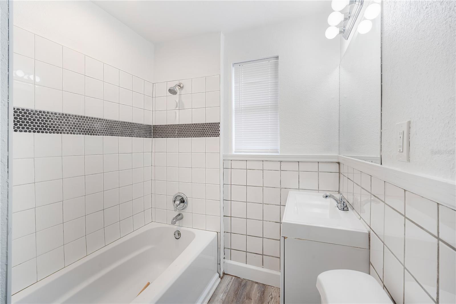 Image 11 of 21 For 1159 Engman Street