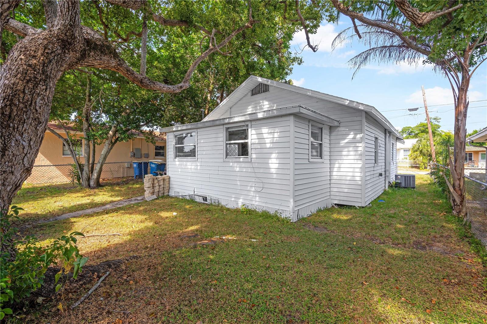 Image 20 of 21 For 1159 Engman Street