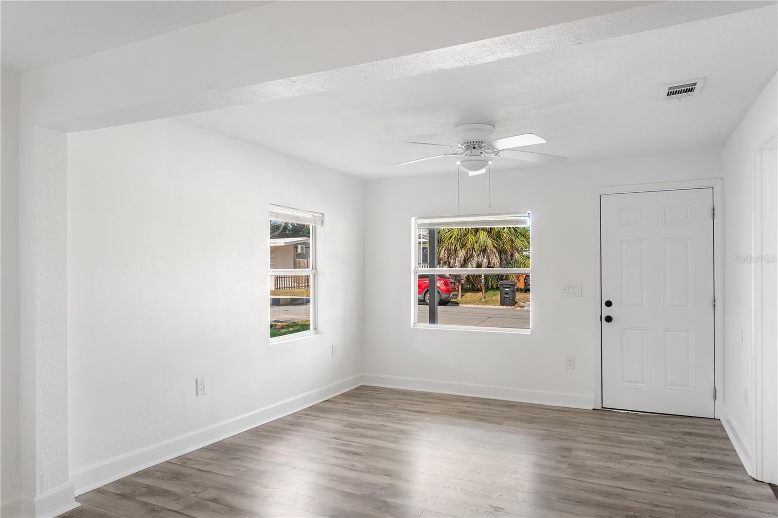 Image 6 of 21 For 1159 Engman Street