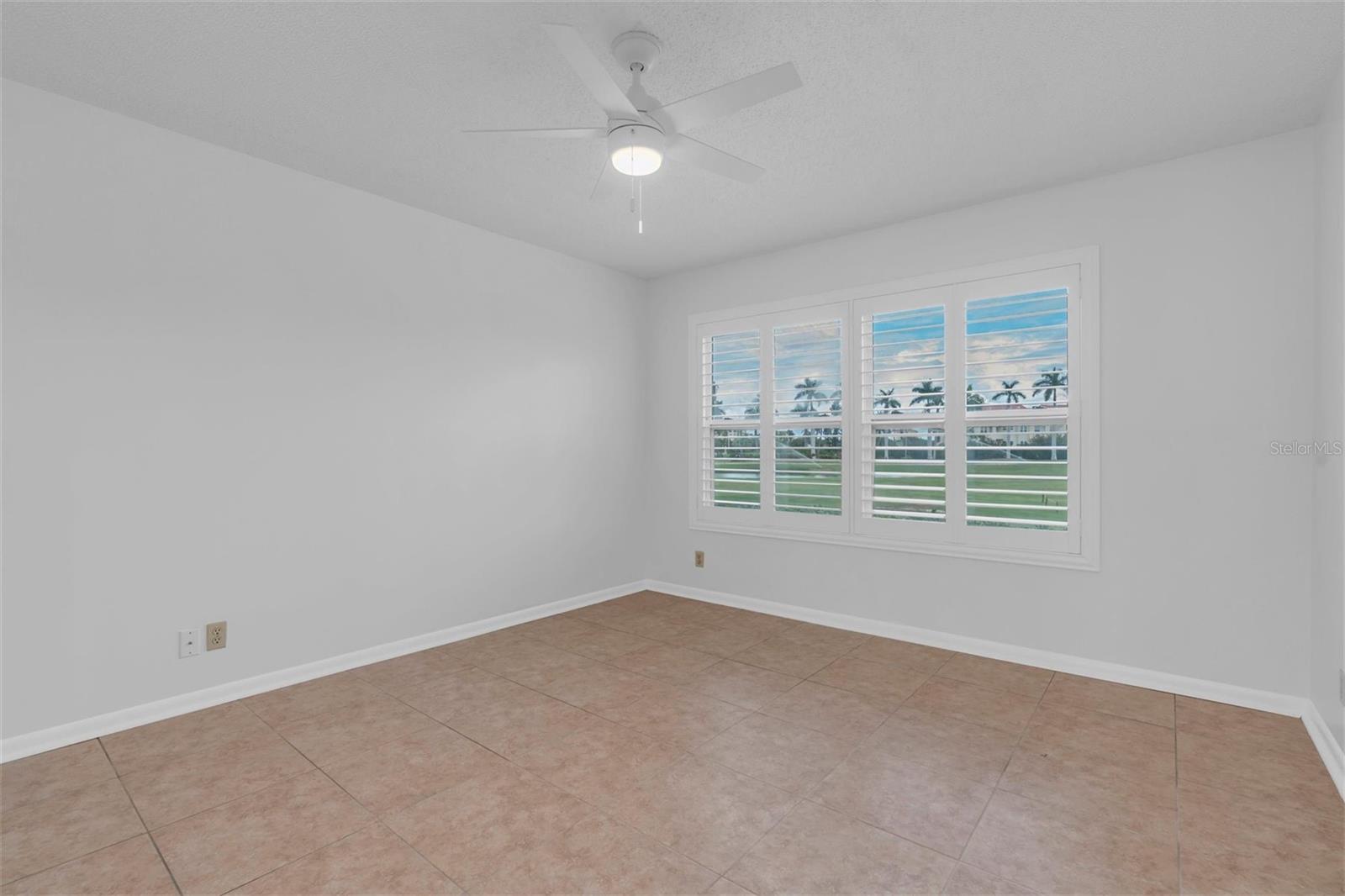 Image 18 of 38 For 6000 Bahia Del Mar Circle 132