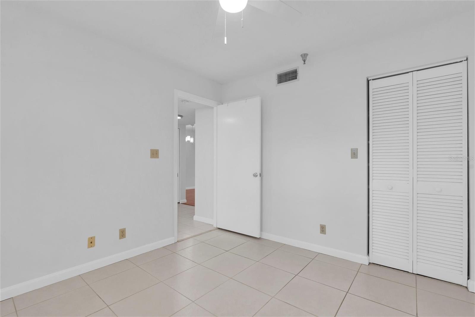 Image 23 of 38 For 6000 Bahia Del Mar Circle 132