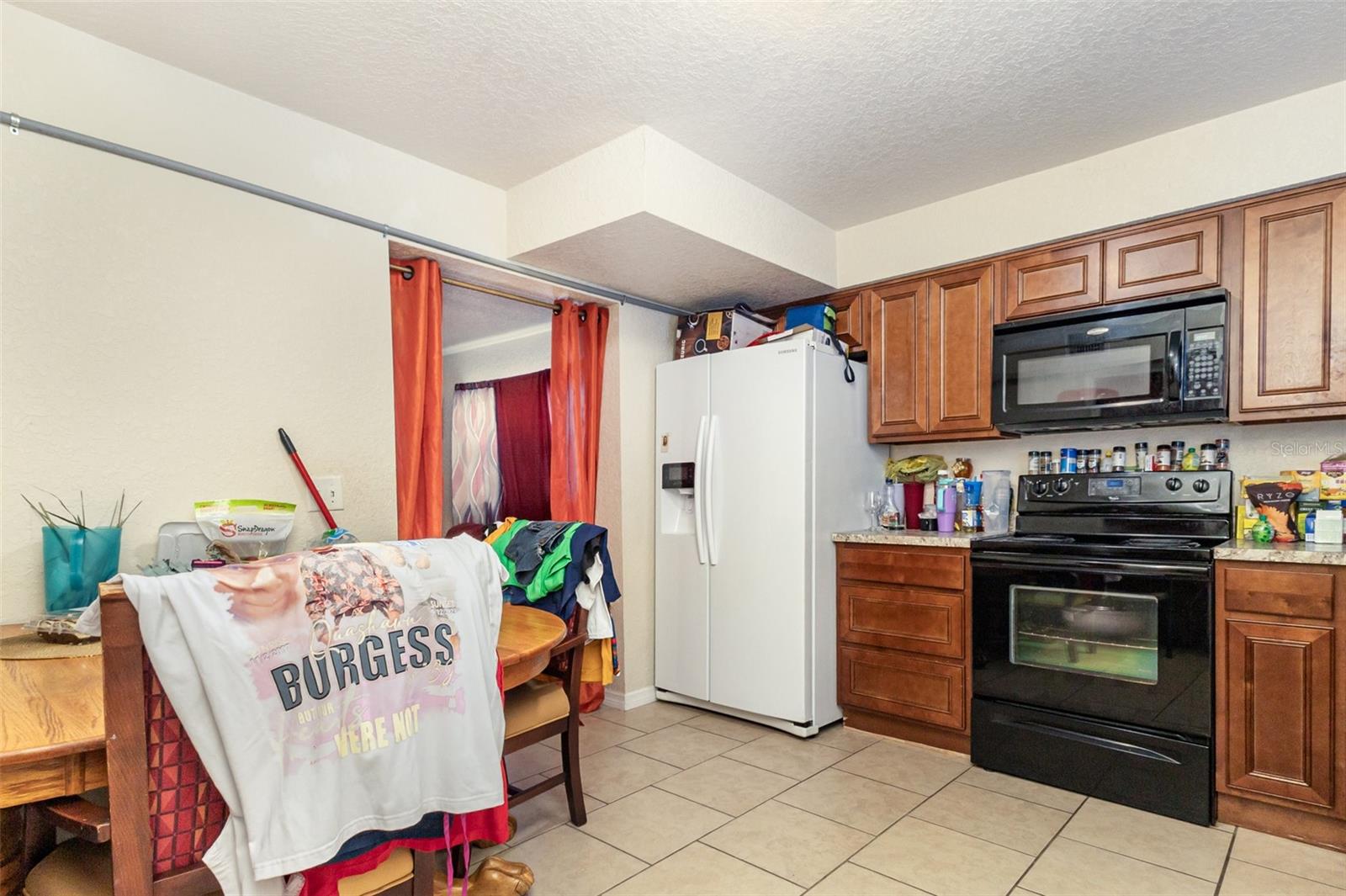 Image 15 of 46 For 349 Quentin Avenue Nw