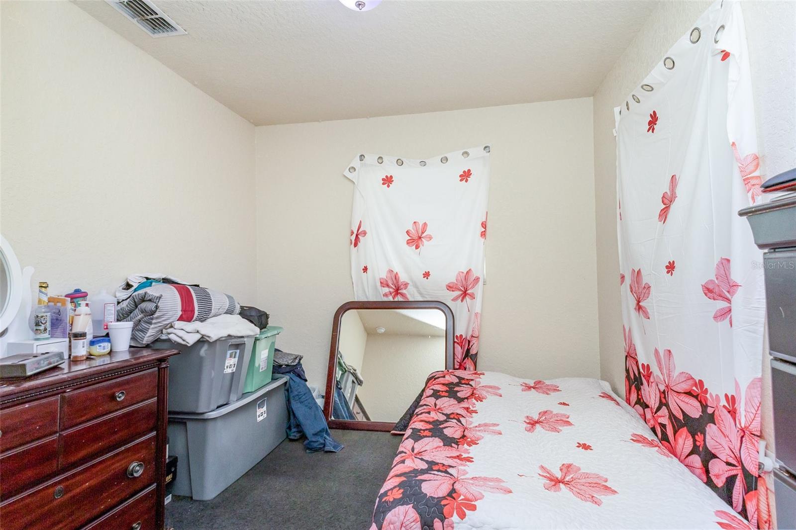 Image 19 of 46 For 349 Quentin Avenue Nw