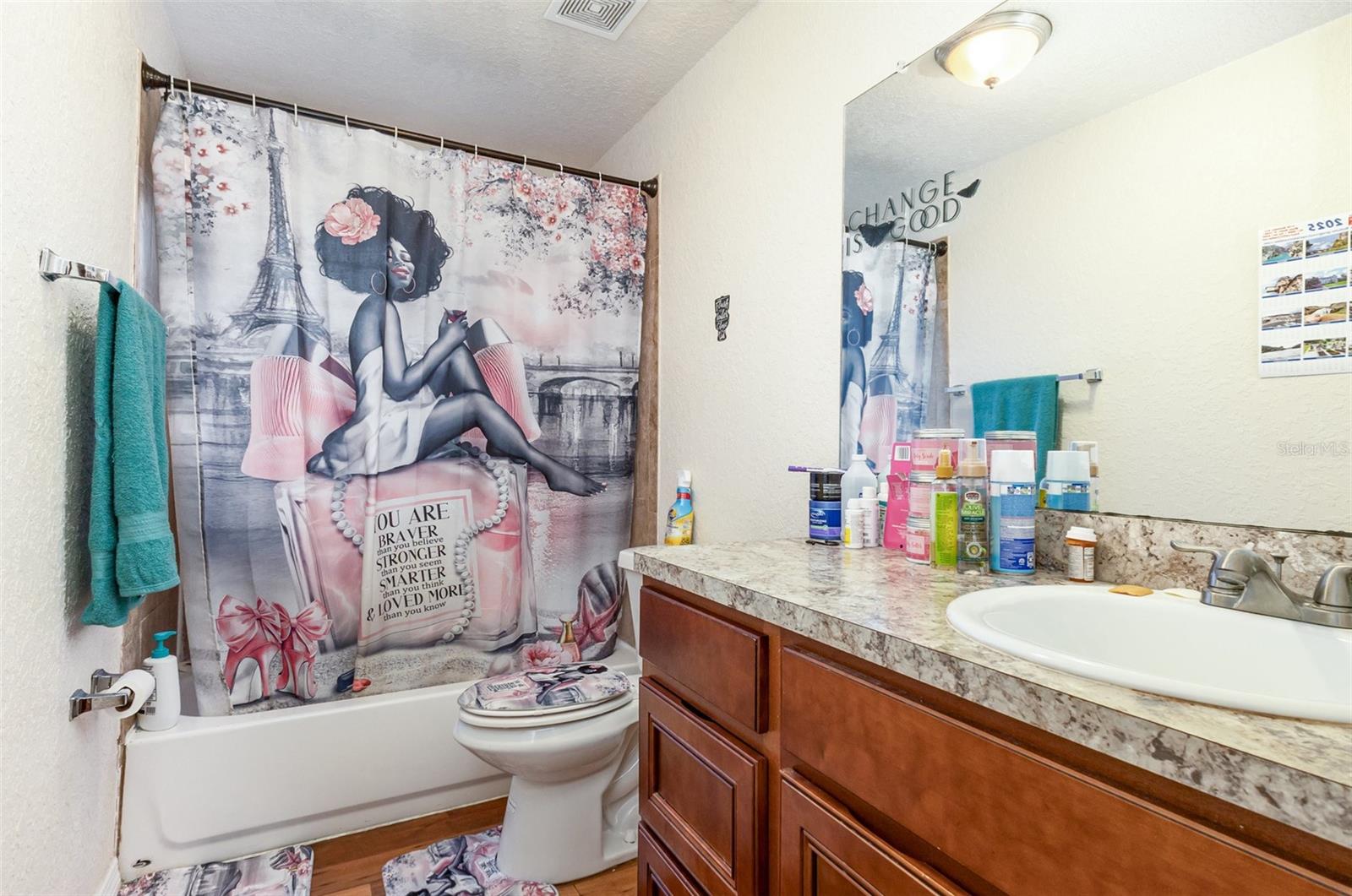 Image 20 of 46 For 349 Quentin Avenue Nw