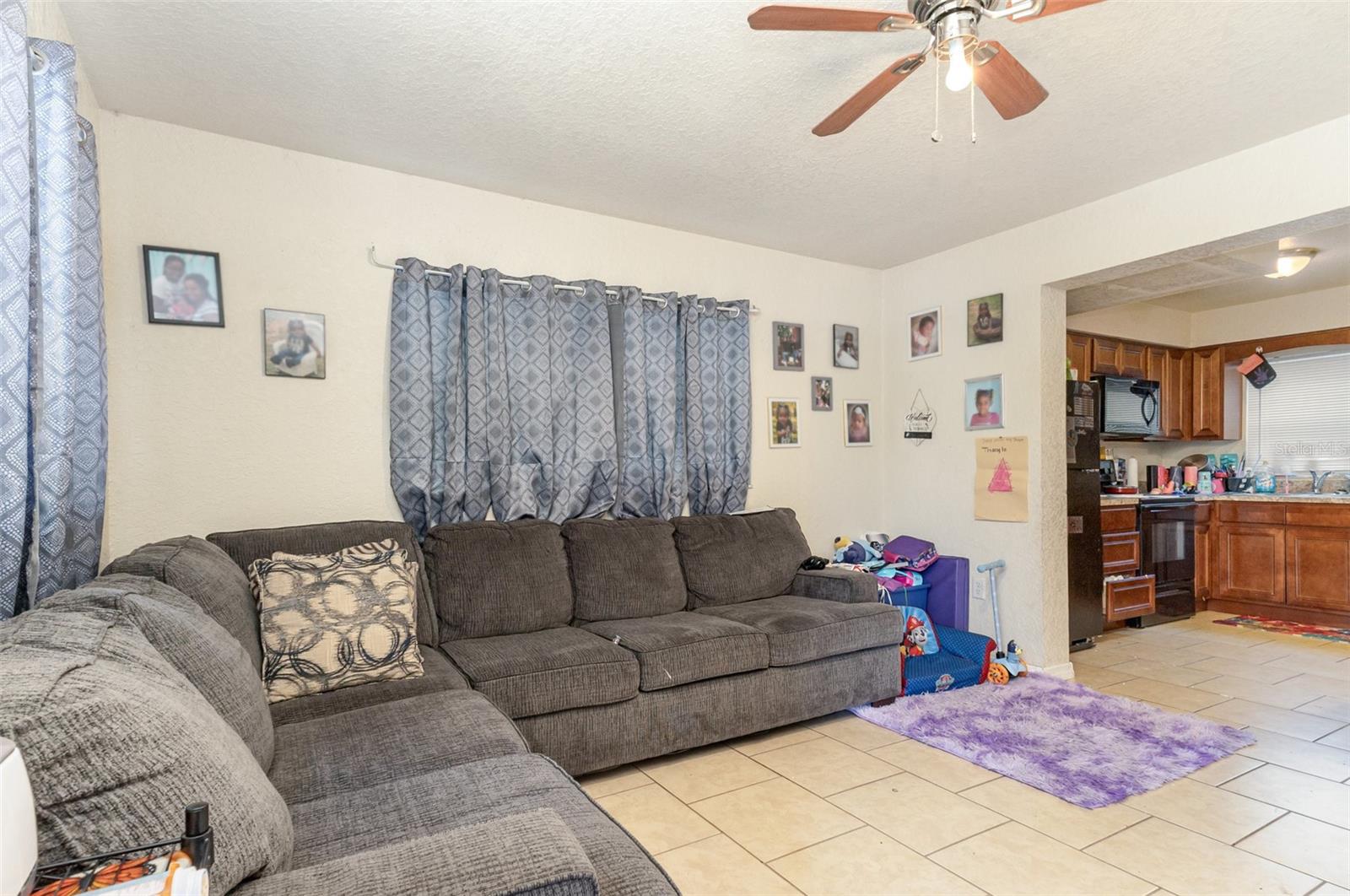 Image 21 of 46 For 349 Quentin Avenue Nw