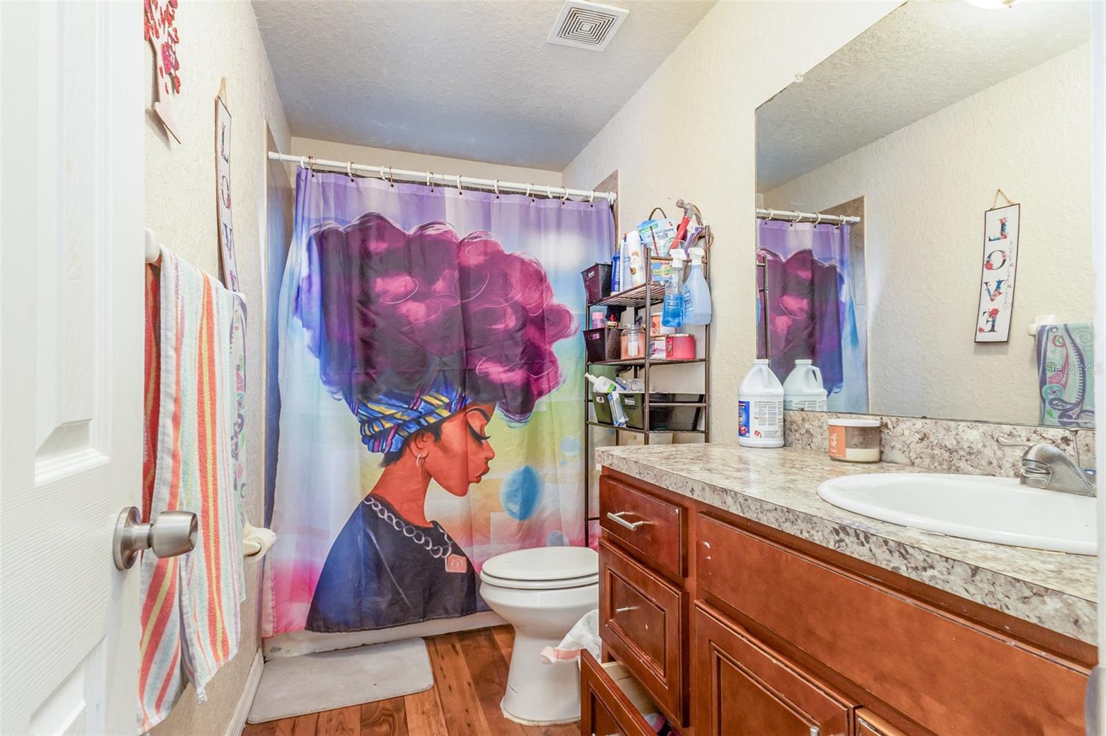 Image 28 of 46 For 349 Quentin Avenue Nw