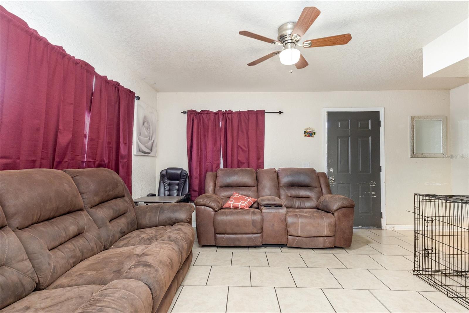 Image 29 of 46 For 349 Quentin Avenue Nw