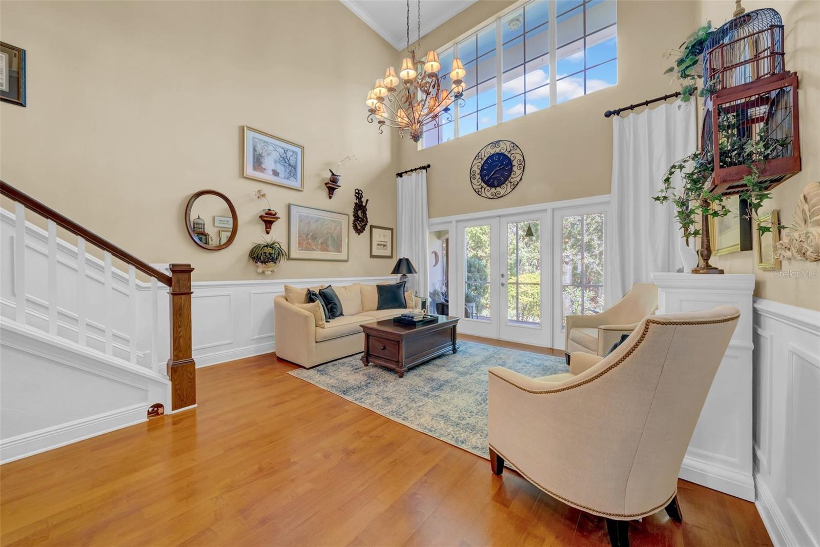 Image 12 of 75 For 244 Valencia Circle