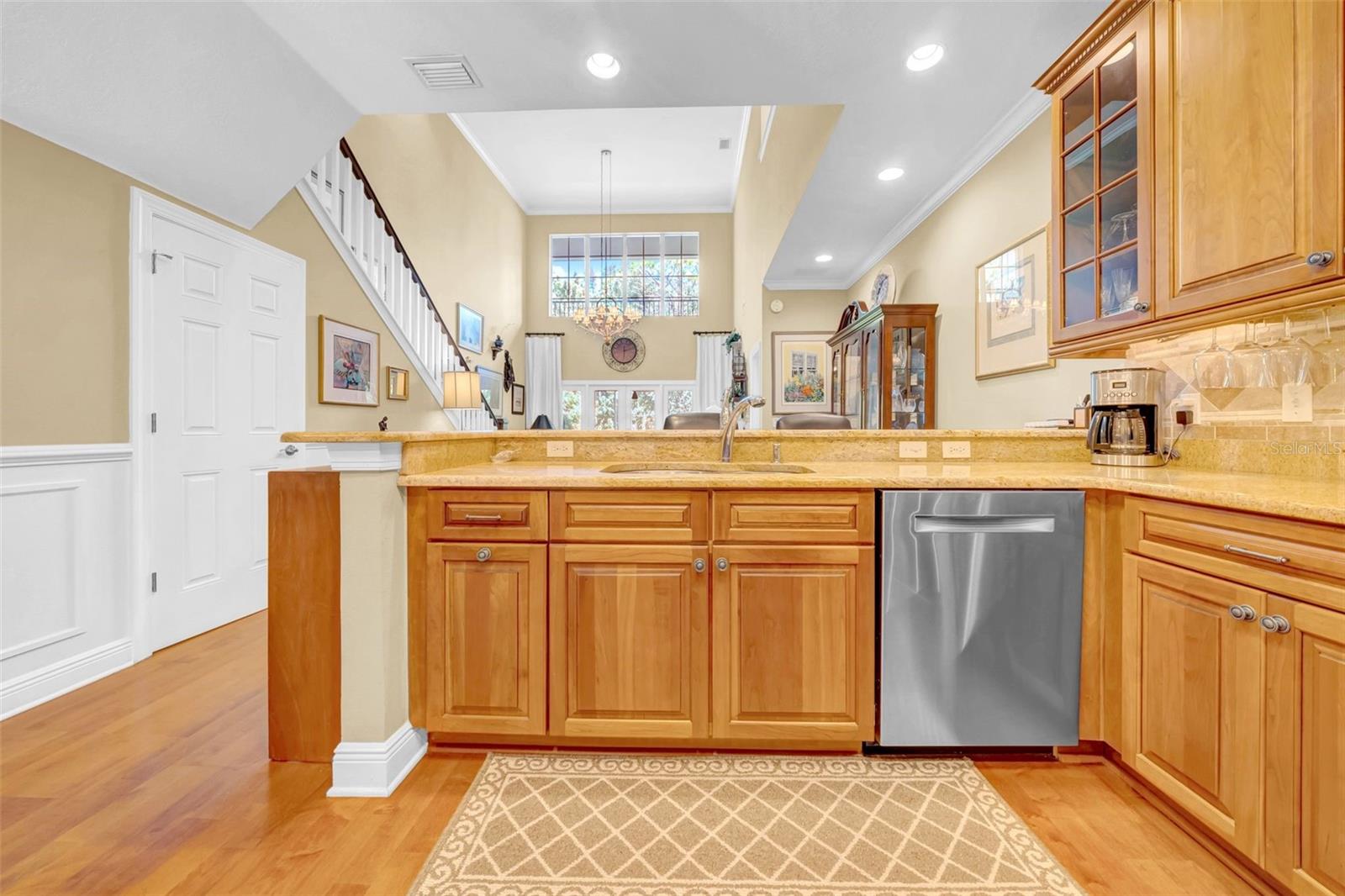 Image 15 of 75 For 244 Valencia Circle