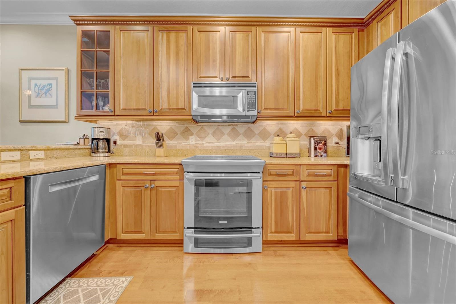 Image 16 of 75 For 244 Valencia Circle